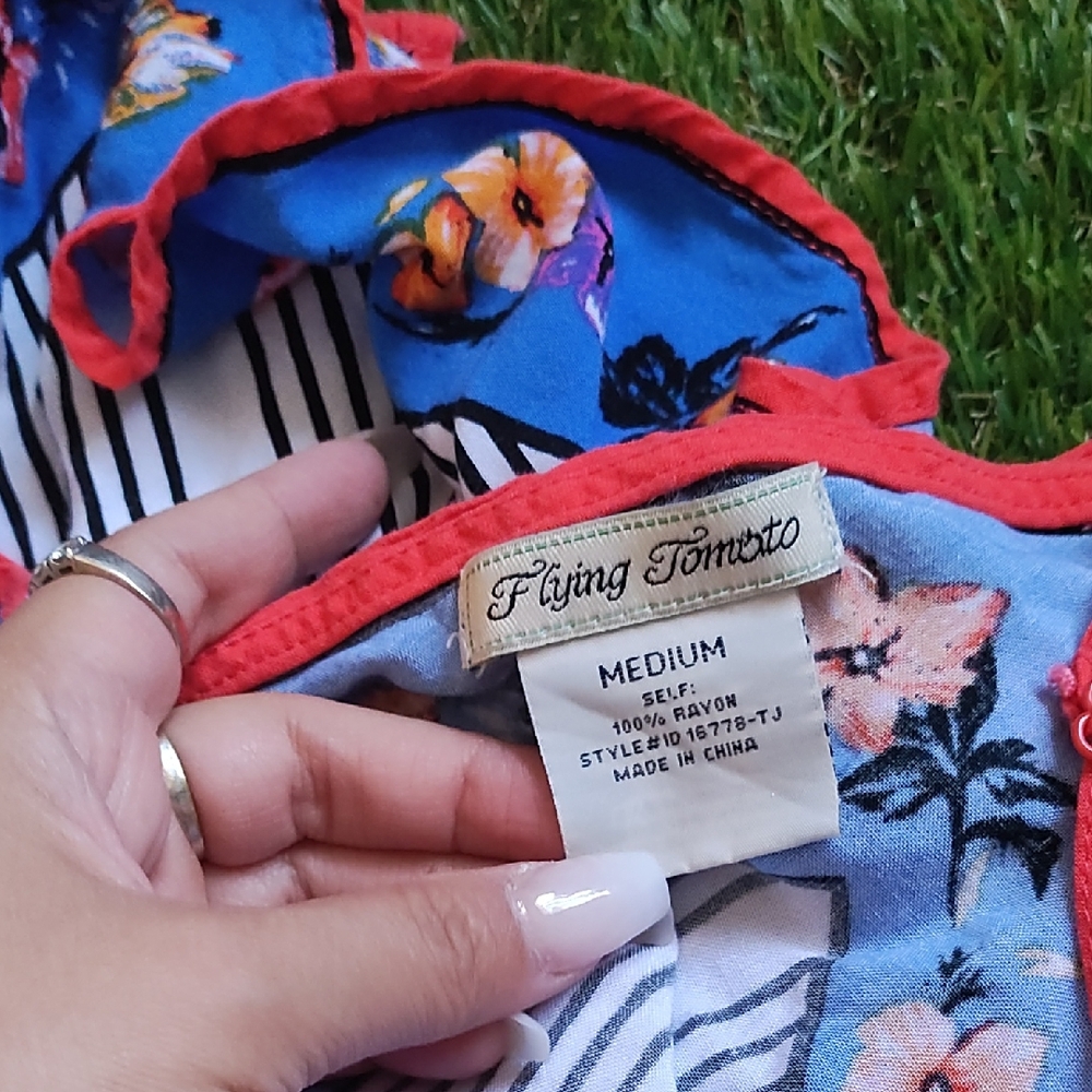 Flying Tomato DRESS - Picture 2 of 4